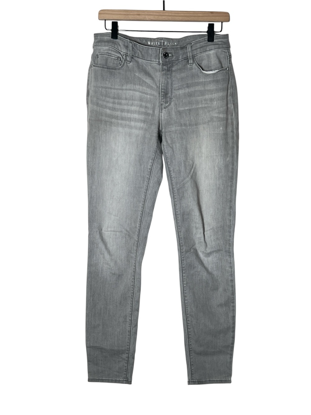 White House Black Market Gray Women's Skinny Jeans size 6 B124